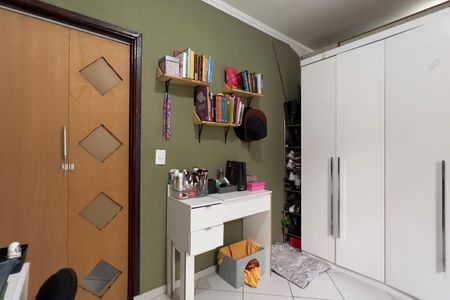 Casa à venda com 150m², 3 quartos e 2 vagas Casa à venda com 150m², 3 quartos e 2 vagasQuarto 2