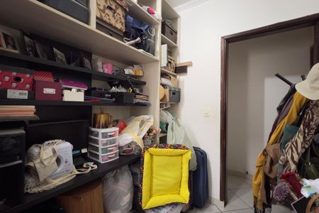 Casa à venda com 150m², 3 quartos e 2 vagas Casa à venda com 150m², 3 quartos e 2 vagasQuarto 1