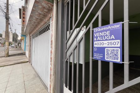 Casa à venda com 150m², 3 quartos e 2 vagas Casa à venda com 150m², 3 quartos e 2 vagasPlaca