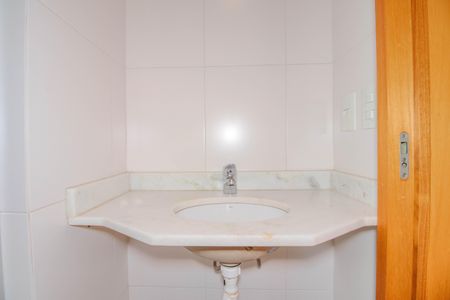 Apartamento à venda com 62m², 2 quartos e 2 vagas Apartamento à venda com 62m², 2 quartos e 2 vagasBanheiro Social