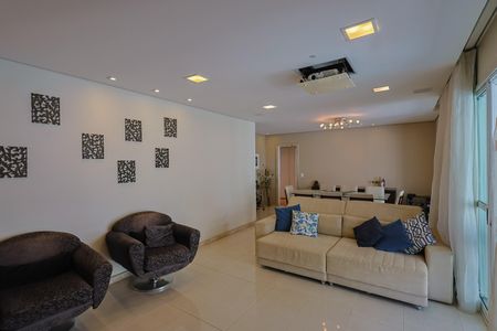 Apartamento à venda com 170m², 4 quartos e 3 vagasSala