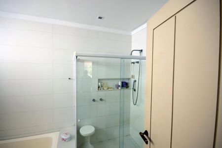 Casa de condomínio à venda com 650m², 4 quartos e 4 vagasBanheiro Suíte Principal