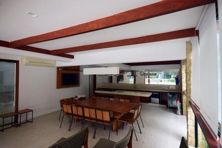 Casa de condomínio à venda com 650m², 4 quartos e 4 vagasÁrea comum - Espaço Gourmet