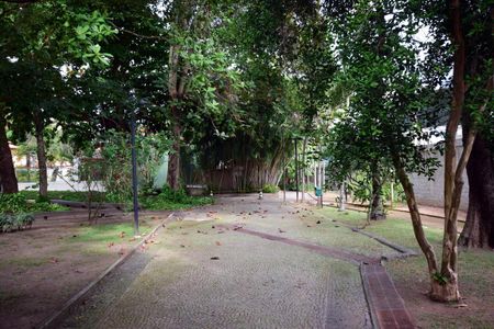 Casa de condomínio à venda com 650m², 4 quartos e 4 vagasÁrea comum - Jardins