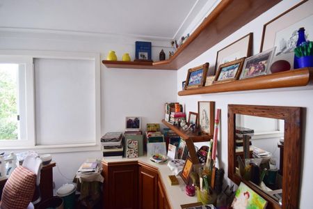 Casa de condomínio à venda com 650m², 4 quartos e 4 vagasEstúdio