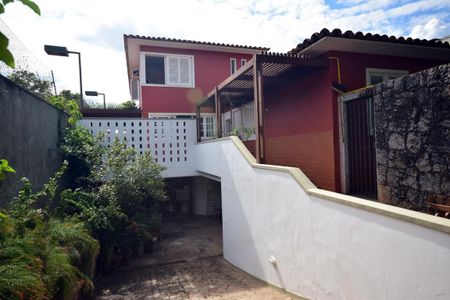 Casa de condomínio à venda com 650m², 4 quartos e 4 vagasAcesso garagem subsolo