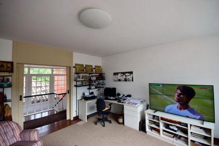 Casa de condomínio à venda com 650m², 4 quartos e 4 vagasCobertura /Sala