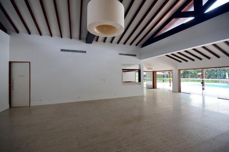 Casa de condomínio à venda com 650m², 4 quartos e 4 vagasÁrea comum - Salão de Festas