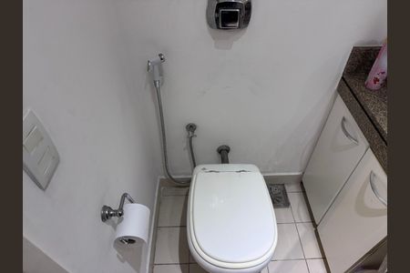 Apartamento à venda com 177m², 4 quartos e 2 vagasLavabo