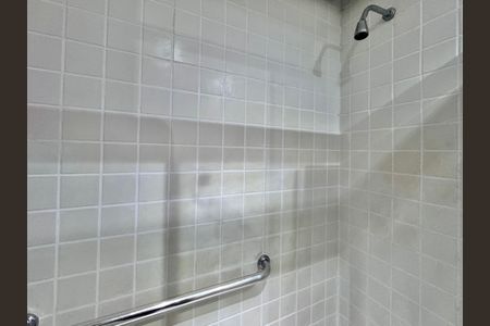 Apartamento à venda com 177m², 4 quartos e 2 vagasSuíte - Banheiro