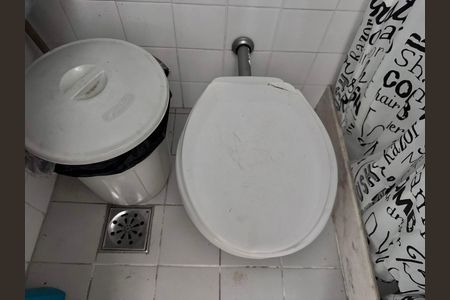 Apartamento à venda com 177m², 4 quartos e 2 vagasBanheiro de Serviço