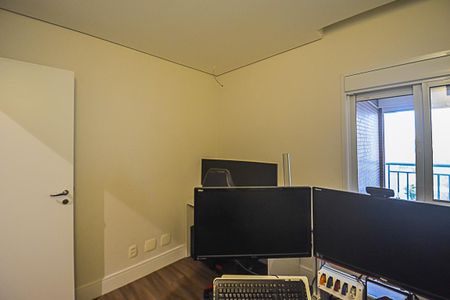 Apartamento à venda com 151m², 4 quartos e 2 vagasQuarto 1