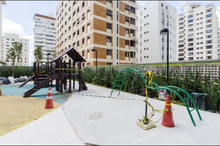 Apartamento à venda com 151m², 4 quartos e 2 vagasÁrea comum - Playground