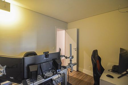 Apartamento à venda com 151m², 4 quartos e 2 vagasQuarto 1