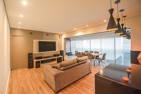 Apartamento à venda com 151m², 4 quartos e 2 vagasSala