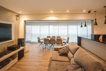 Apartamento à venda com 151m², 4 quartos e 2 vagasSala