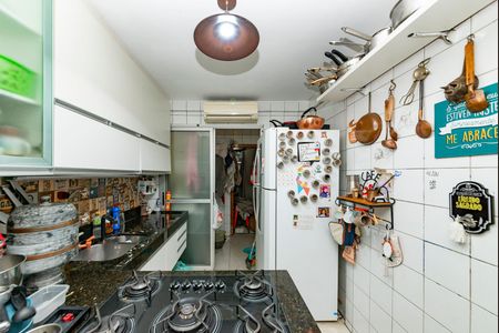 Apartamento à venda com 75m², 2 quartos e 1 vagaCozinha