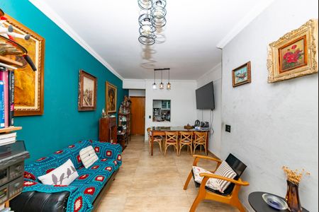Apartamento à venda com 75m², 2 quartos e 1 vagaSala