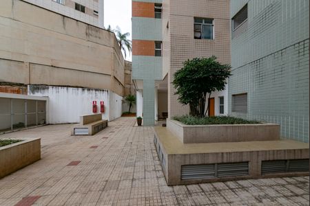 Apartamento à venda com 75m², 2 quartos e 1 vagaÁrea comum