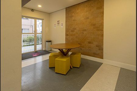 Apartamento à venda com 41m², 2 quartos e sem vagaÁrea comum