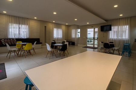 Apartamento à venda com 41m², 2 quartos e sem vagaÁrea comum