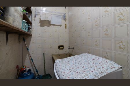 Casa à venda com 174m², 3 quartos e 3 vagasÁrea de Serviço 1