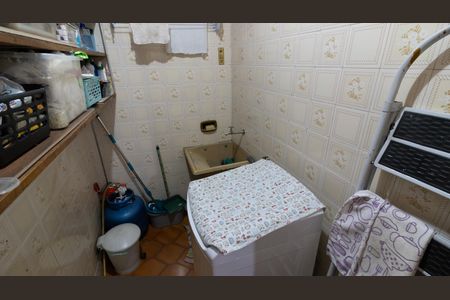 Casa à venda com 174m², 3 quartos e 3 vagasÁrea de Serviço 1