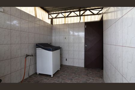 Casa à venda com 174m², 3 quartos e 3 vagasÁrea de Serviço 2