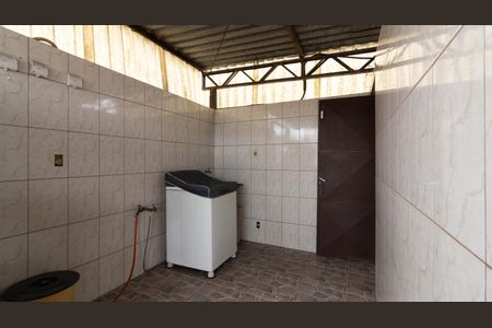 Casa à venda com 174m², 3 quartos e 3 vagasÁrea de Serviço 2