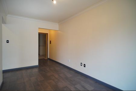 Sala de apartamento à venda com 1 quarto, 50m² em Centro, São Leopoldo