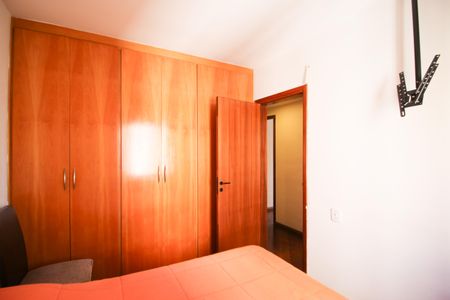 Apartamento à venda com 98m², 3 quartos e 2 vagasQuarto 1