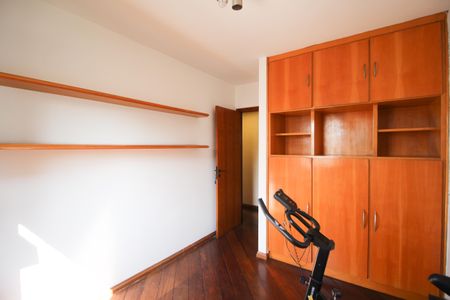 Apartamento à venda com 98m², 3 quartos e 2 vagasQuarto 2