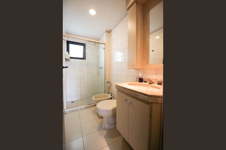 Apartamento à venda com 98m², 3 quartos e 2 vagasBanheiro Social