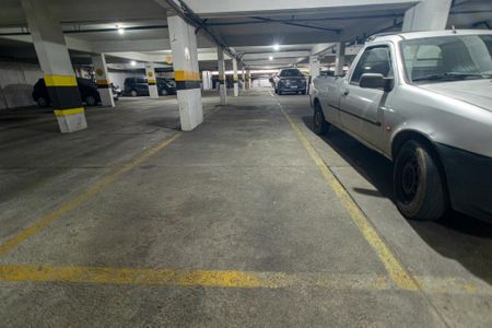 Apartamento à venda com 194m², 3 quartos e 2 vagas Apartamento à venda com 194m², 3 quartos e 2 vagasGaragem