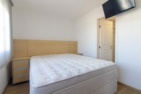Apartamento à venda com 194m², 3 quartos e 2 vagas Apartamento à venda com 194m², 3 quartos e 2 vagasSuíte
