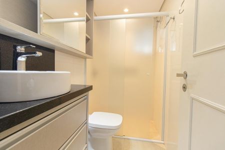 Apartamento à venda com 194m², 3 quartos e 2 vagas Apartamento à venda com 194m², 3 quartos e 2 vagasBanheiro Social