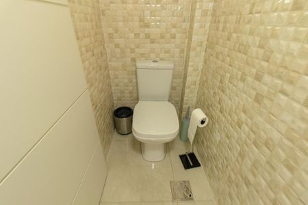 Apartamento à venda com 194m², 3 quartos e 2 vagas Apartamento à venda com 194m², 3 quartos e 2 vagasLavabo