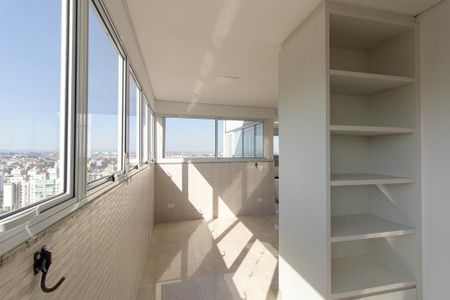 Apartamento à venda com 194m², 3 quartos e 2 vagas Apartamento à venda com 194m², 3 quartos e 2 vagasCobertura