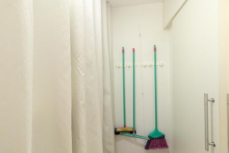 Apartamento à venda com 194m², 3 quartos e 2 vagas Apartamento à venda com 194m², 3 quartos e 2 vagasDespensa