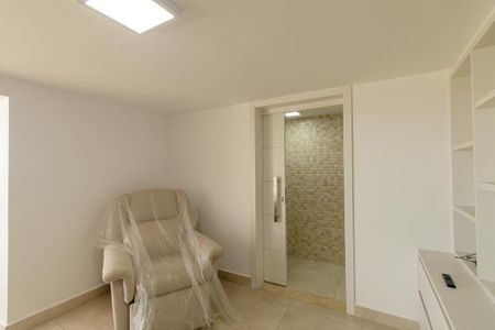 Apartamento à venda com 194m², 3 quartos e 2 vagas Apartamento à venda com 194m², 3 quartos e 2 vagasSala de TV