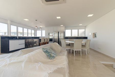 Apartamento à venda com 194m², 3 quartos e 2 vagas Apartamento à venda com 194m², 3 quartos e 2 vagasCozinha