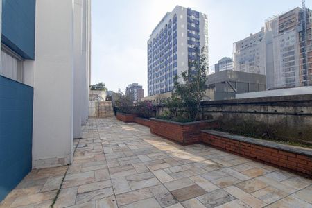 Apartamento à venda com 194m², 3 quartos e 2 vagas Apartamento à venda com 194m², 3 quartos e 2 vagasÁrea externa