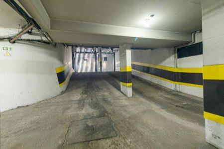 Apartamento à venda com 194m², 3 quartos e 2 vagas Apartamento à venda com 194m², 3 quartos e 2 vagasÁrea externa