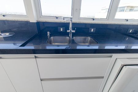Apartamento à venda com 194m², 3 quartos e 2 vagas Apartamento à venda com 194m², 3 quartos e 2 vagasCozinha