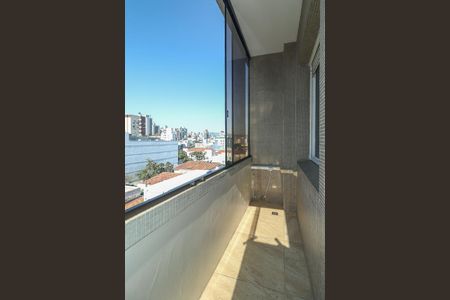 Apartamento à venda com 112m², 3 quartos e sem vagaVaranda