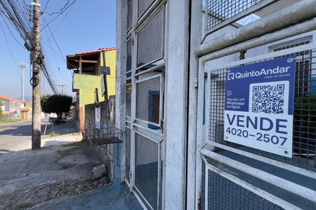 Casa à venda com 389m², 4 quartos e 8 vagas Casa à venda com 389m², 4 quartos e 8 vagasQCSW-393