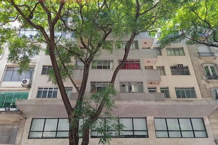 Apartamento à venda com 69m², 1 quarto e sem vagaFachada
