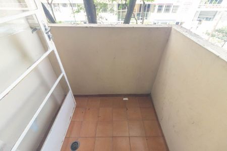 Apartamento à venda com 69m², 1 quarto e sem vagaSacada da Sala