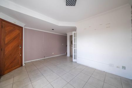 Casa à venda com 78m², 2 quartos e 2 vagasSala