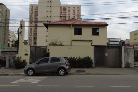 Casa à venda com 78m², 2 quartos e 2 vagasFachada